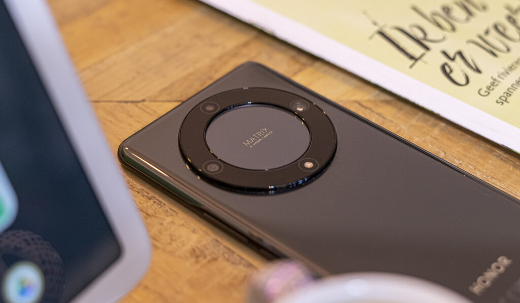 Honor Magic5 Lite 11