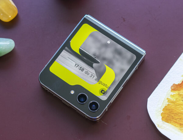 Samsung Galaxy Z Flip 5 21