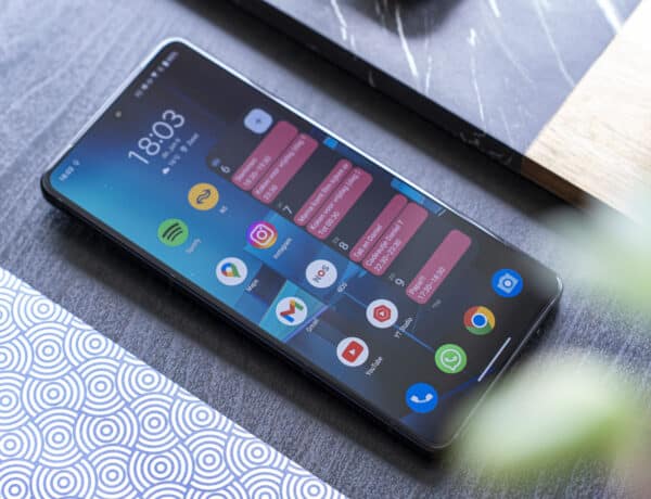 Asus Zenfone 11 Ultra 04