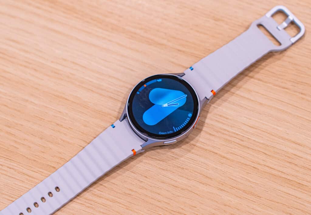 Samsung Galaxy Watch 7-1