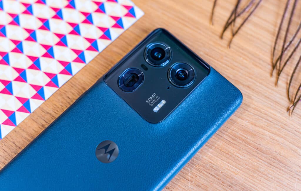 Motorola Edge 50 Ultra-2