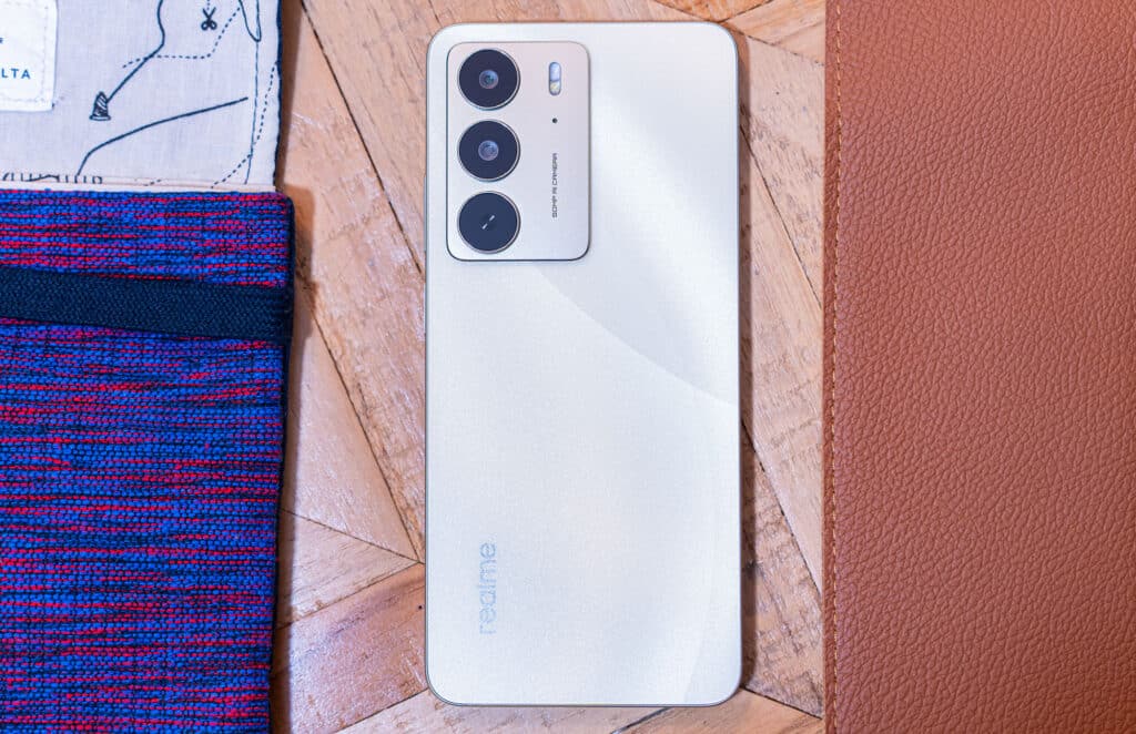 Realme C75-2