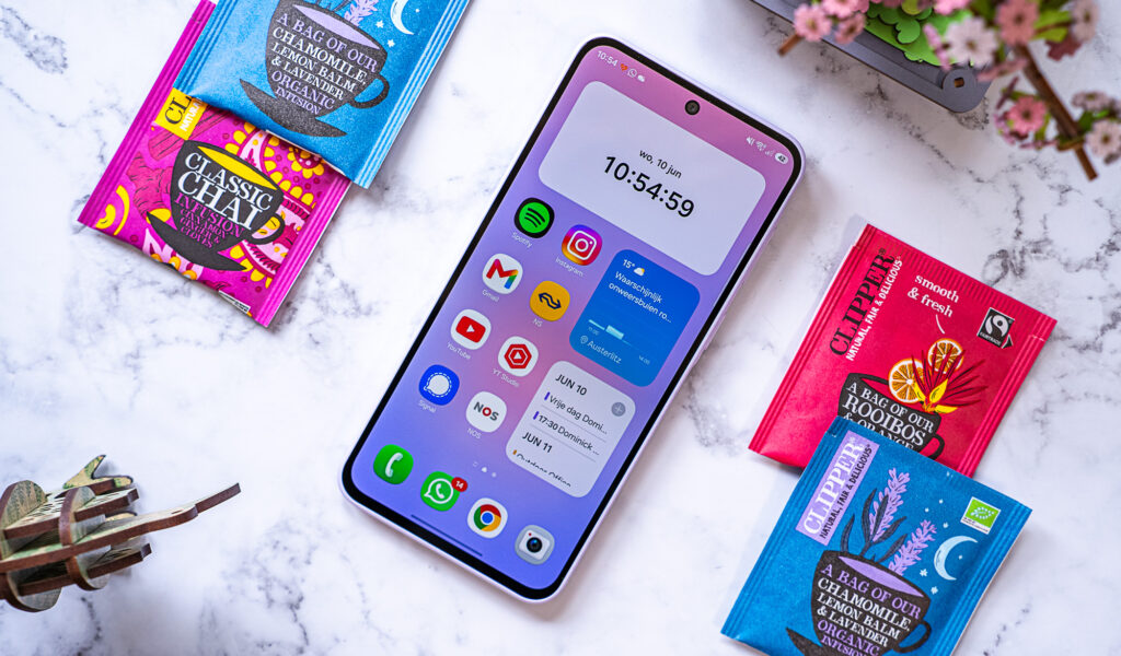 Samsung Galaxy A37 voorkant